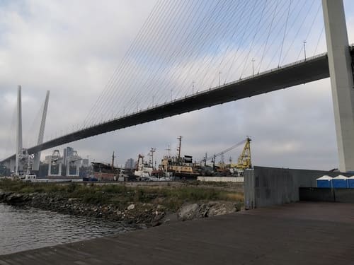Золотой мост во Владивостоке