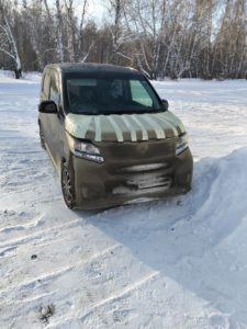 Оклейка машины поролоном