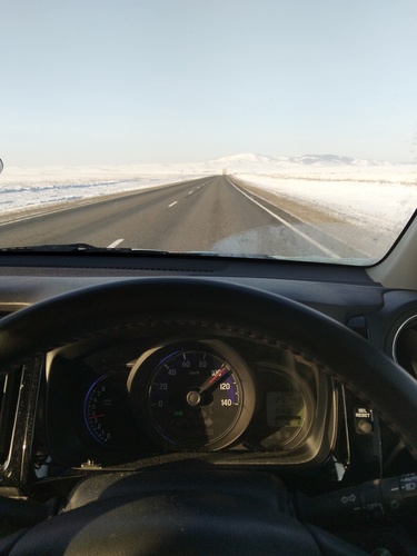 Один в поле не воин: плюсы и минусы перегона автомобиля в одиночку и с напарником