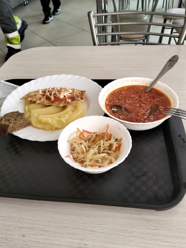 Питание в перегоне: где и что есть, чтобы не тратить время и деньги. Обзор придорожных кафе, столовых, лайфхаки по готовке