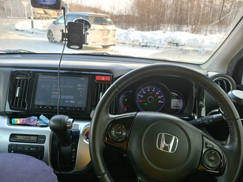 Правый руль vs левый руль: какие автомобили из Азии лучше подходят для России